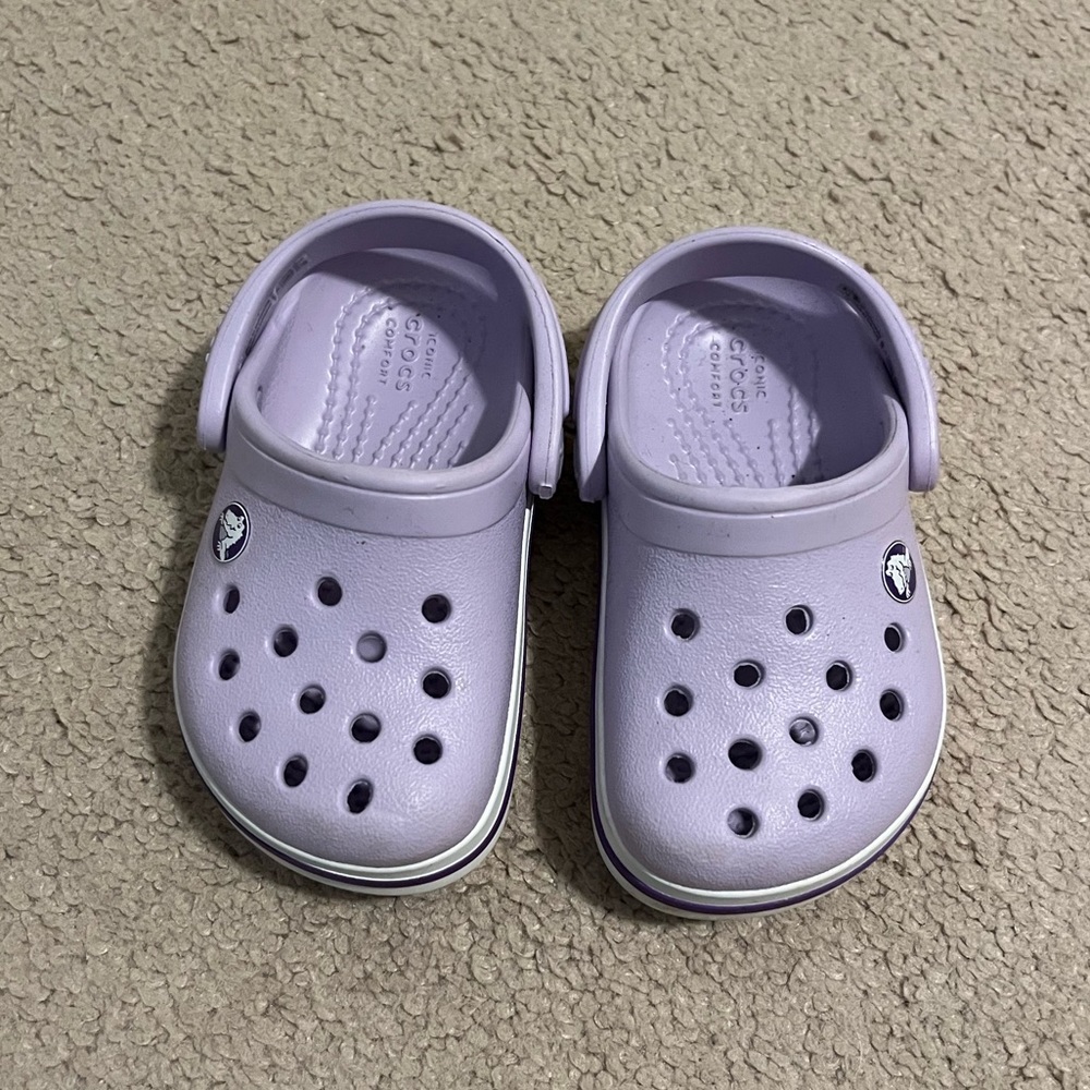 Toddler girl crocs, size 5